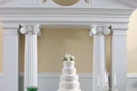 Wedding cake set-up