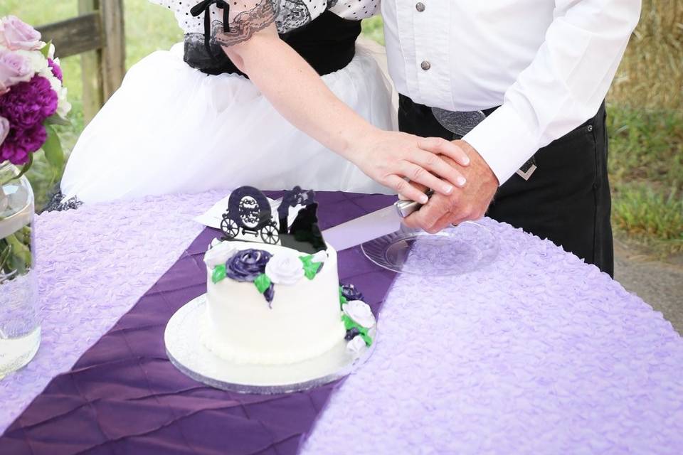 Cake cutting