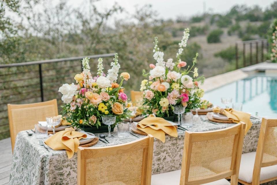 Garden tablescape - Monique Anne Photography