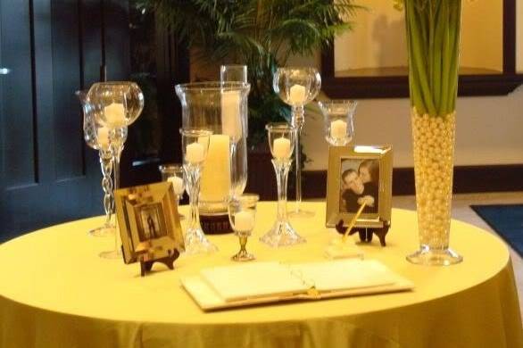 Table with centerpiece