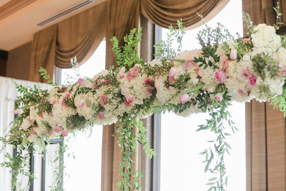 Ceremony arch flowers