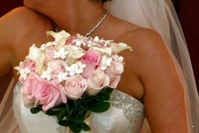 Bride holding lovely bouquet