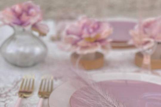 Muave and blush tableware