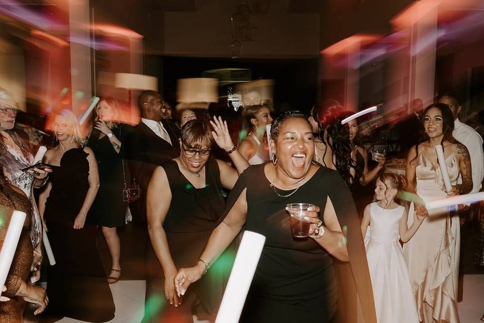 Guests turned dancers