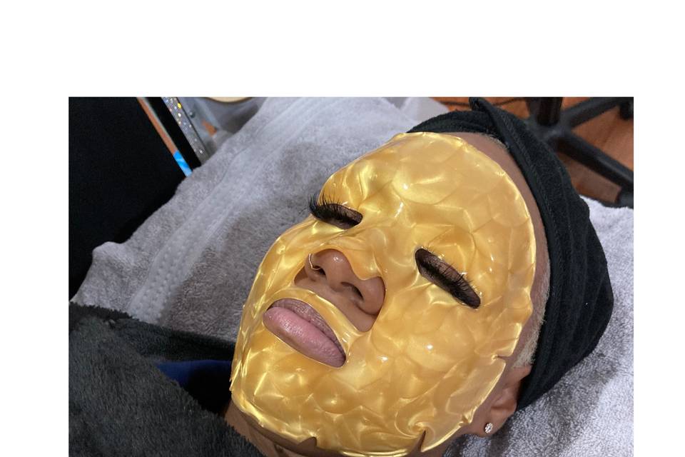 GLOW Facial with 24k Gold Mask