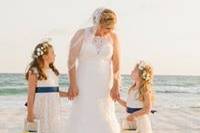 Bride with her flowergirls