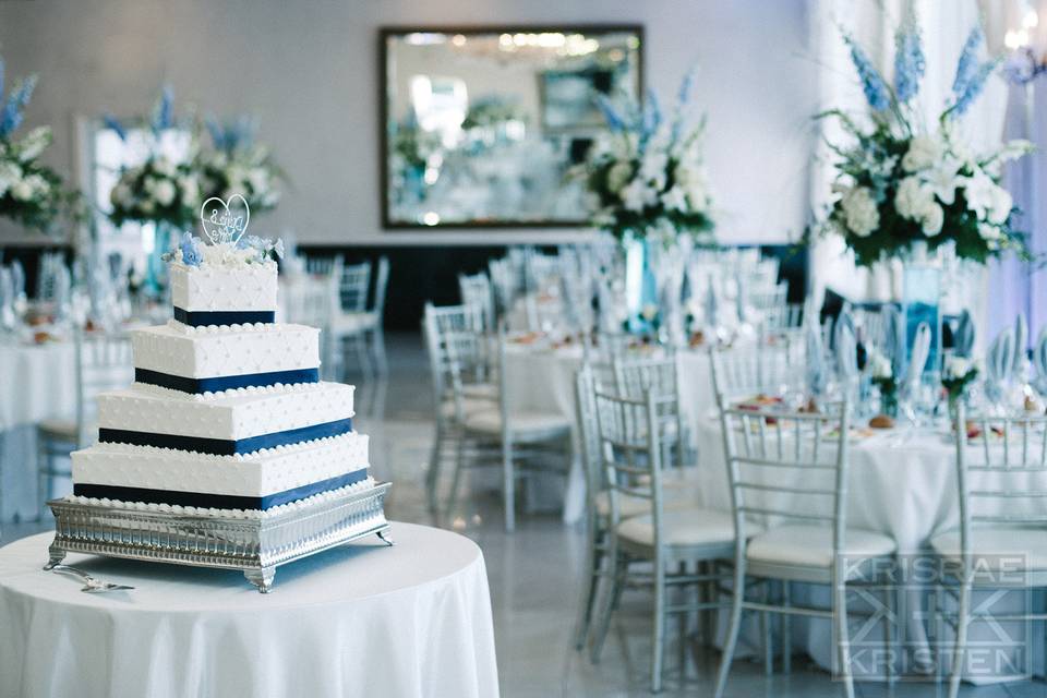 Full room view with our blue nautical centerpieces