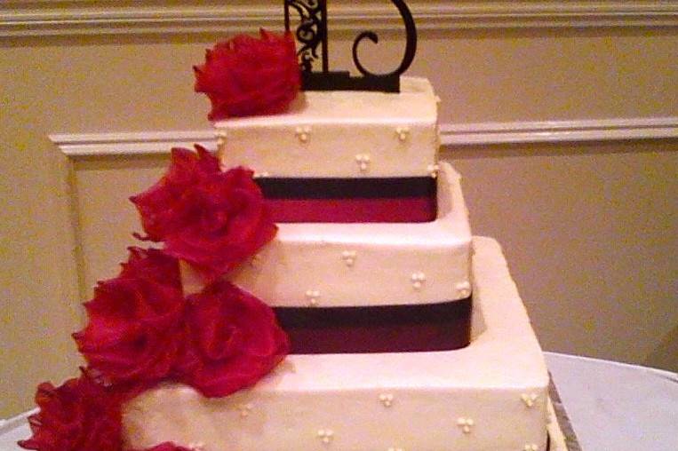 Square cake with rose design
