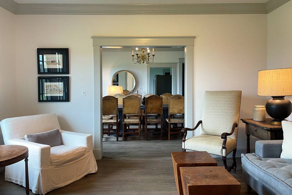 Guest Cottage Living & Dining