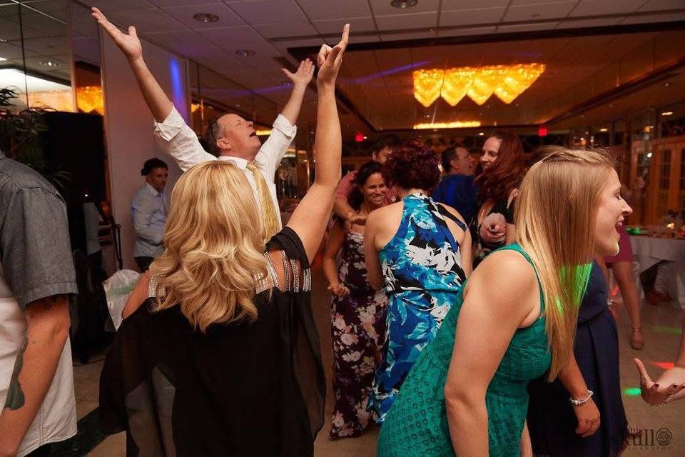 Crowd participation