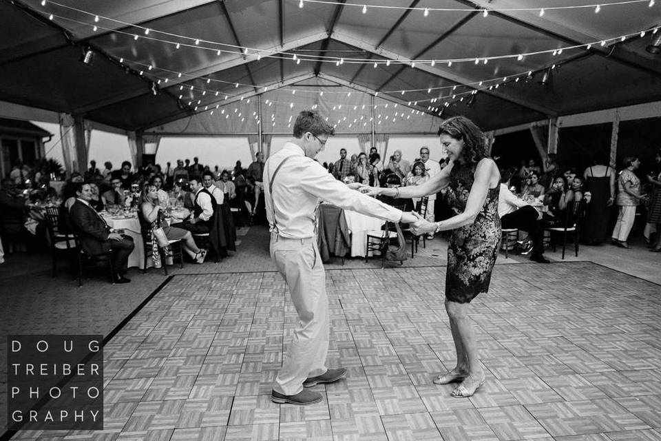 Mother-son dance