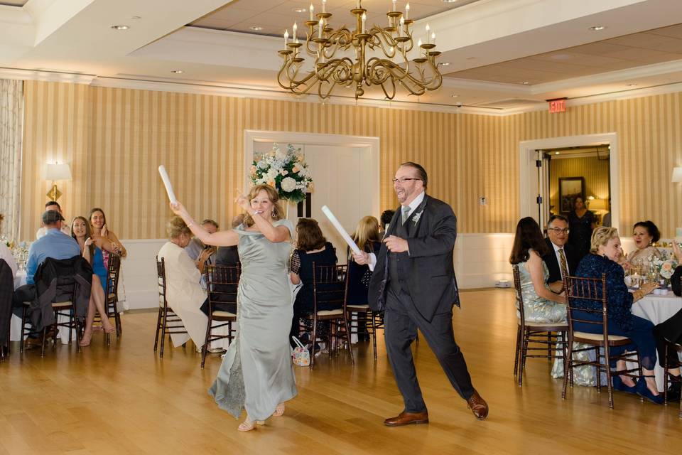 Spacious Dance Floors