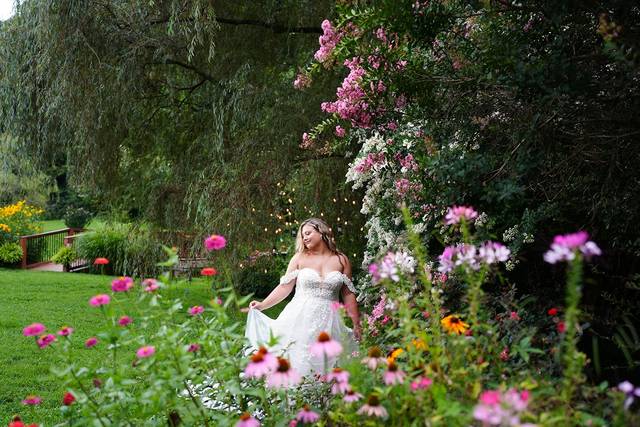 July Summer Wedding Garden
