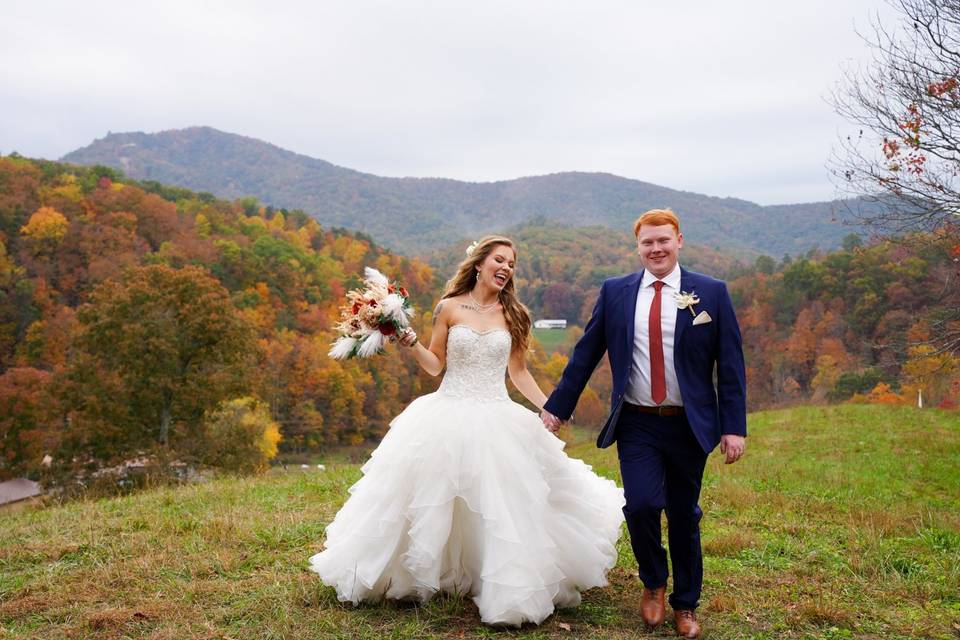 Mountain Adventure Wedding Sit