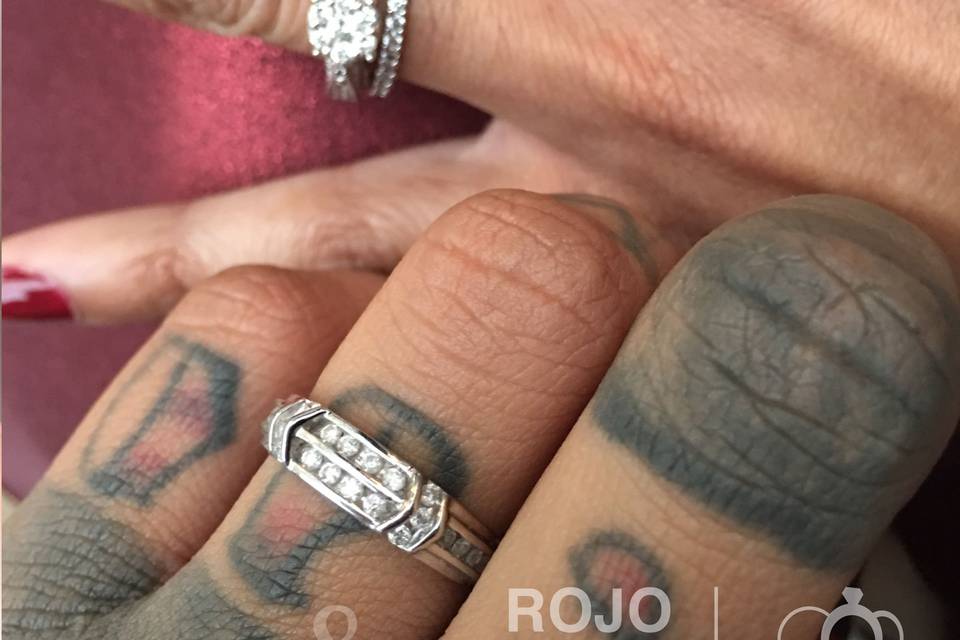 Silver twin rings