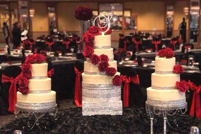 3 Wedding Cakes