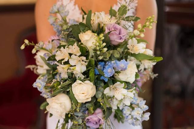 Pretty Bunch Floral