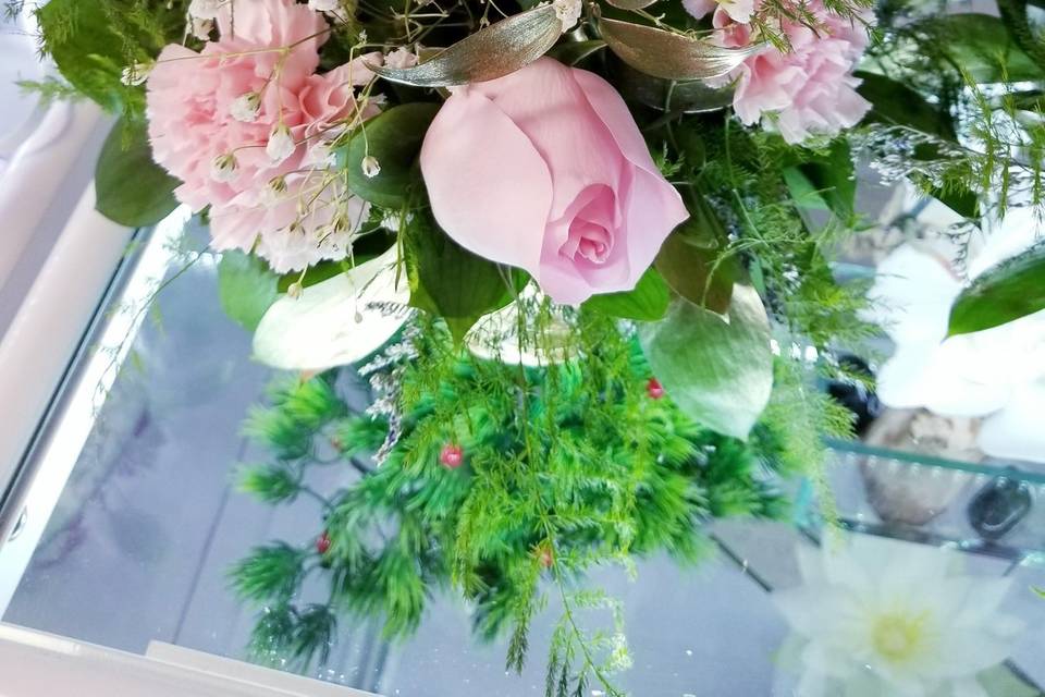 Centerpiece flowers