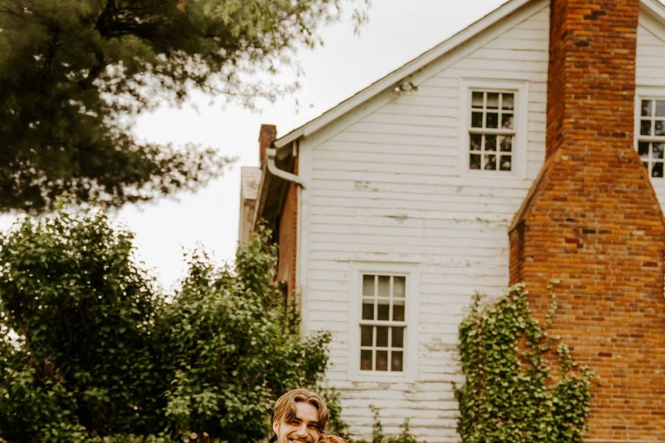 Happy couple/Gardens