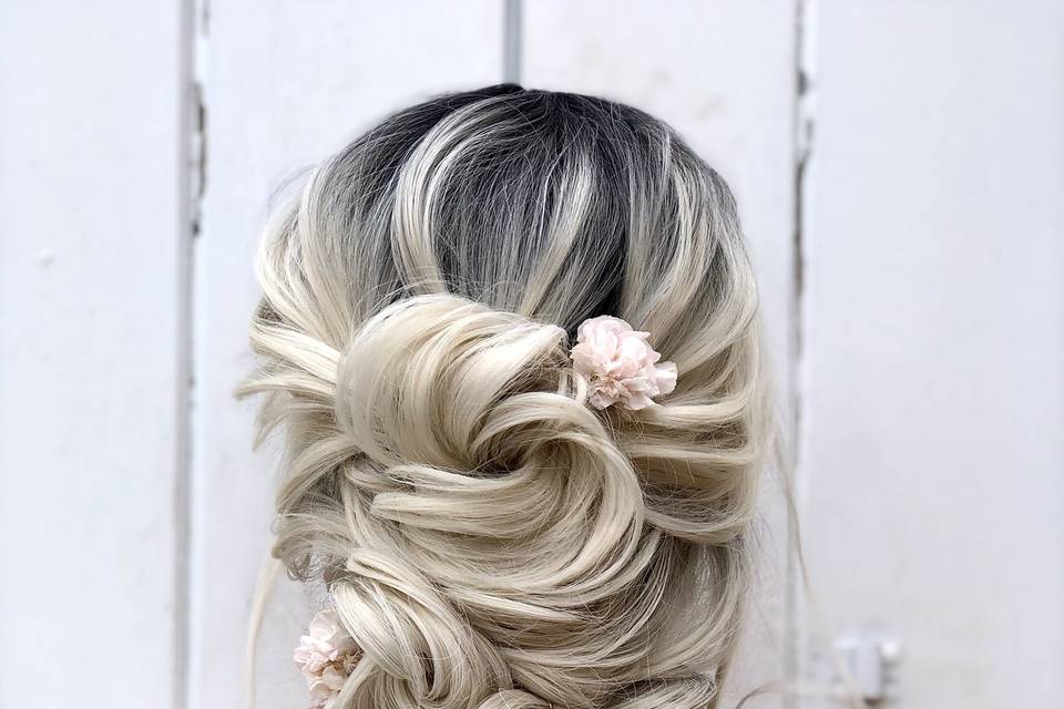 Hair Styling By Alexandra Wilson