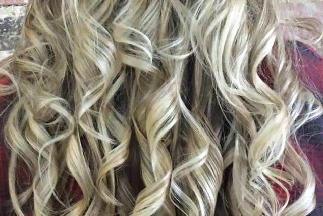 Flirt ''A Salon For Changes''