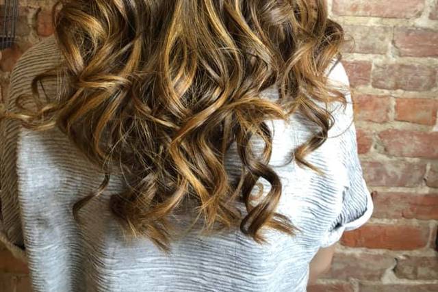 Flirt ''A Salon For Changes''