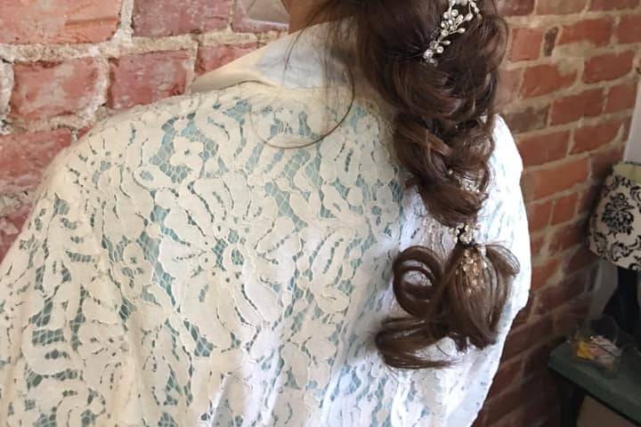 Flirt ''A Salon For Changes''