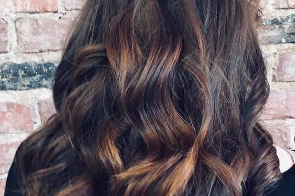 Flirt ''A Salon For Changes''