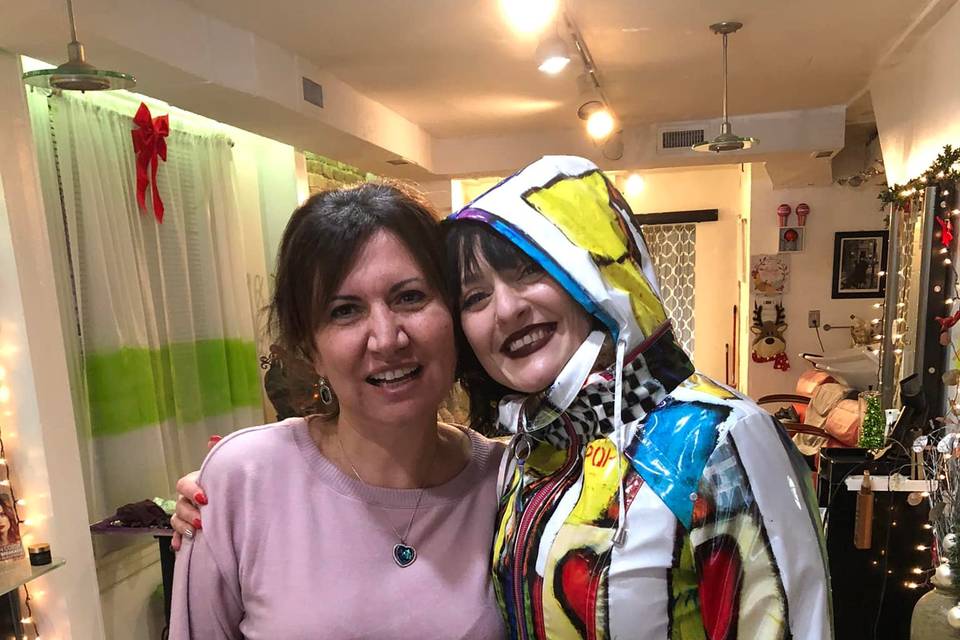 Flirt ''A Salon For Changes''