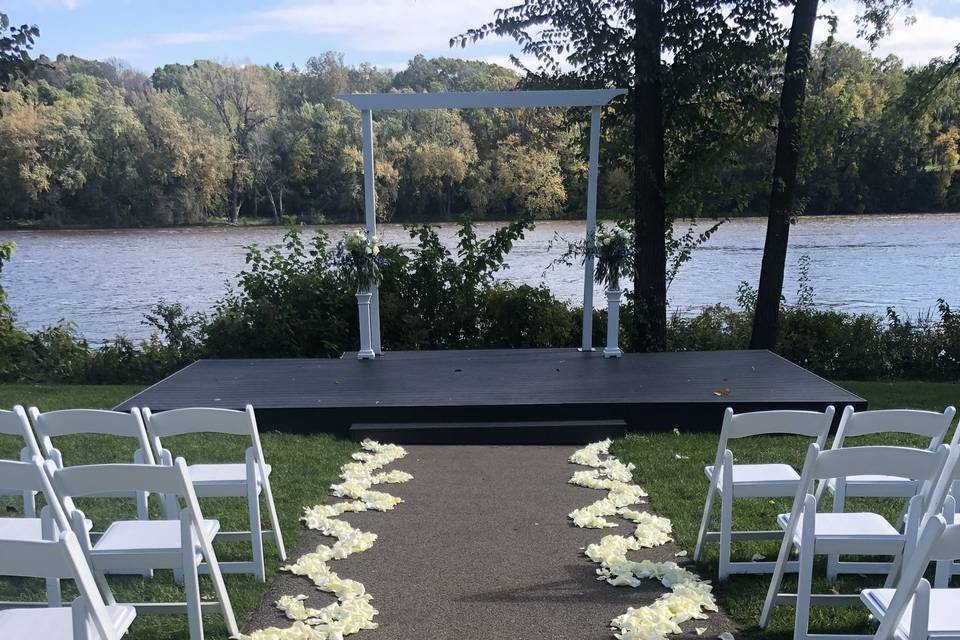 Ceremony petals