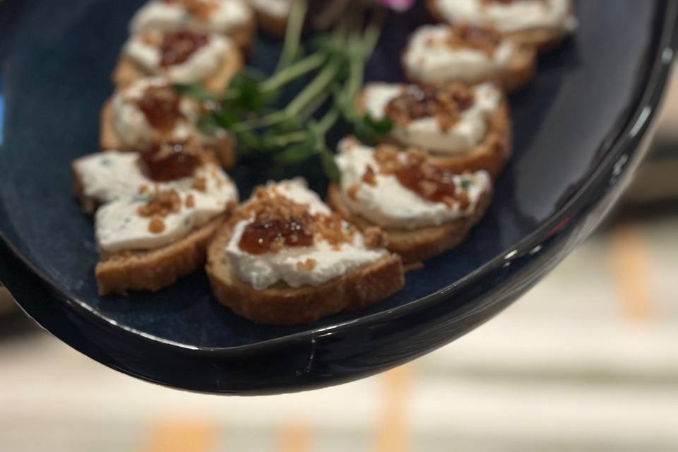 Goat cheese and fig jam