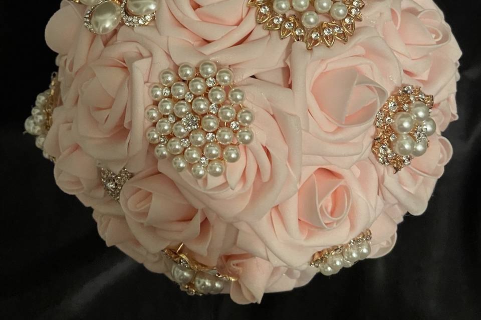Blush with Rose gold and pearl