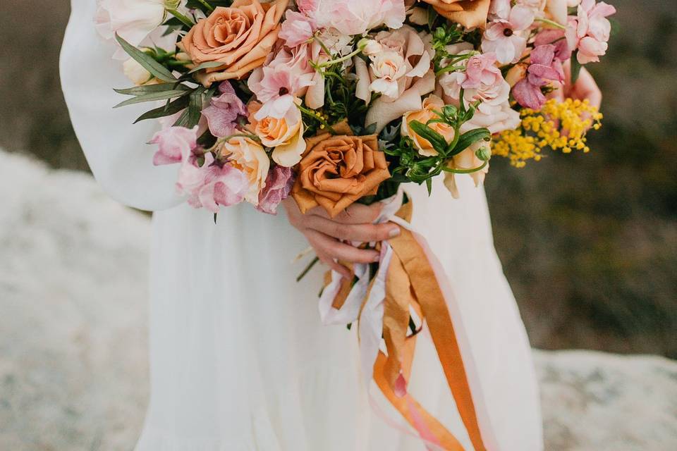 Mustard and pink styled shoot
