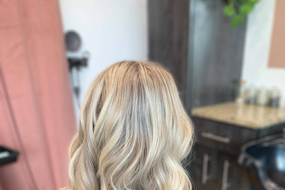 Sonder Sage Hair Studio