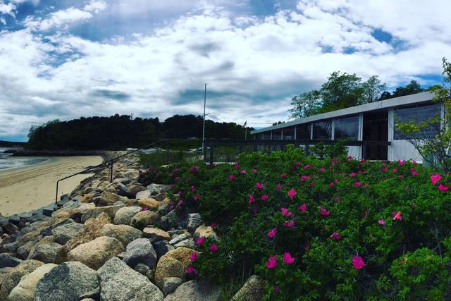 Chequessett Yacht and Country Club