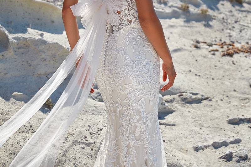 Romantic-chic wedding gown