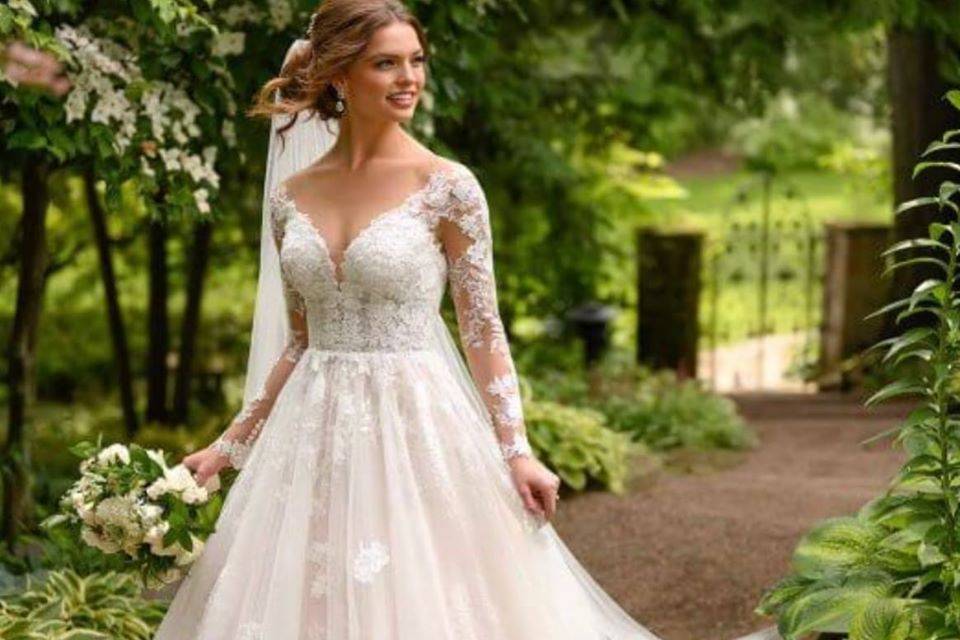 Dior Bridal Salon - Dress & Attire - Dearborn, MI - WeddingWire