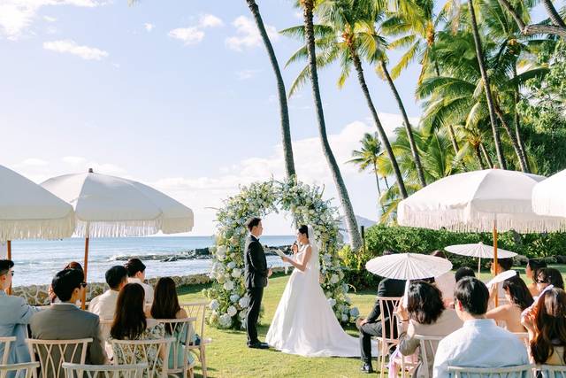 Lanikuhonua Wedding
