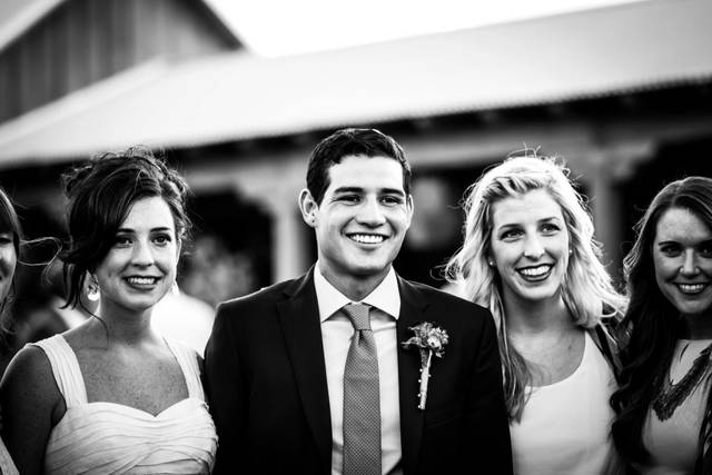 Moy Bogarin Photography