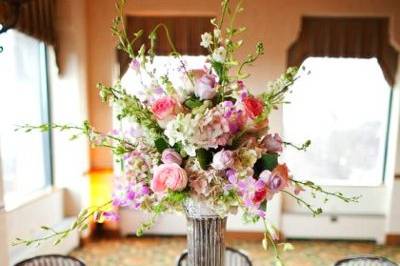 Pink flowers centerpiece