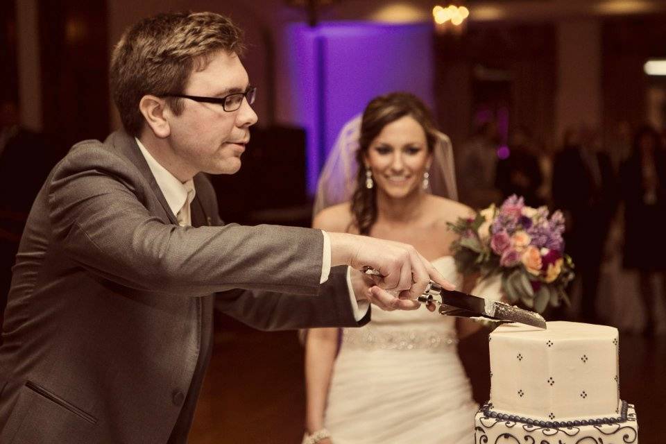 Cake cutting