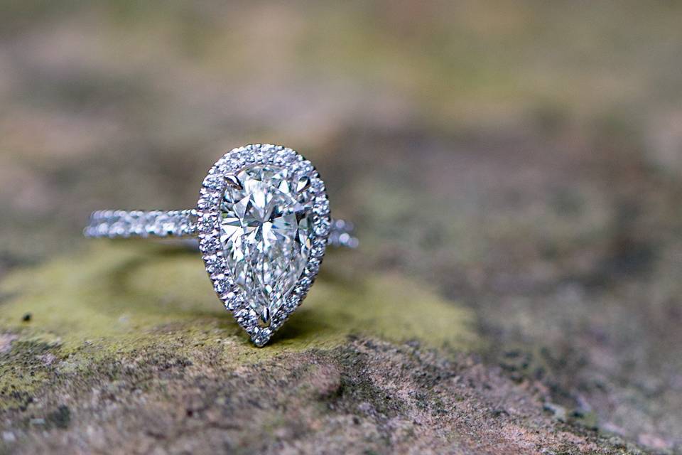 Tear shaped ring