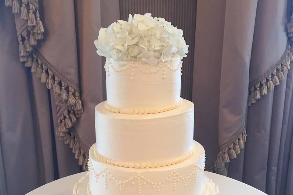 Buttercream wedding cake