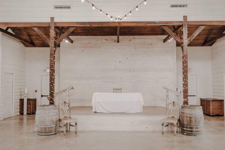 Newly Renovated- Berry Barn