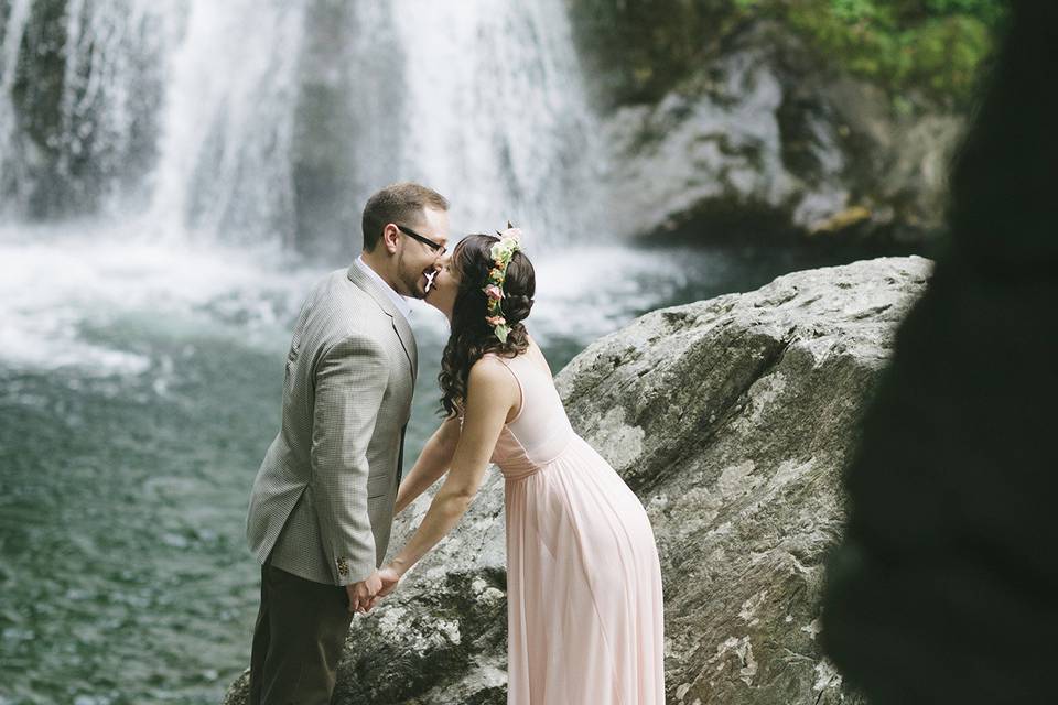 upstate waterfall engagement shoot