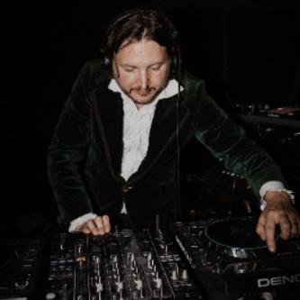 DJ Rian Souleles