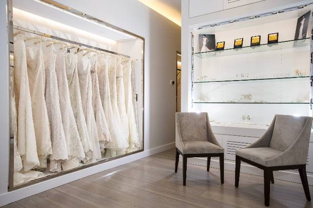 Day Wedding Dress - Wedding Atelier NYC Pronovias - New York City Bridal  Boutique