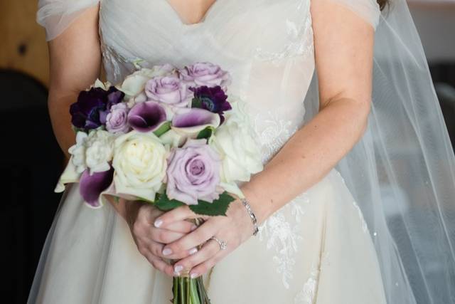 Divina Vargas Bridal Hair