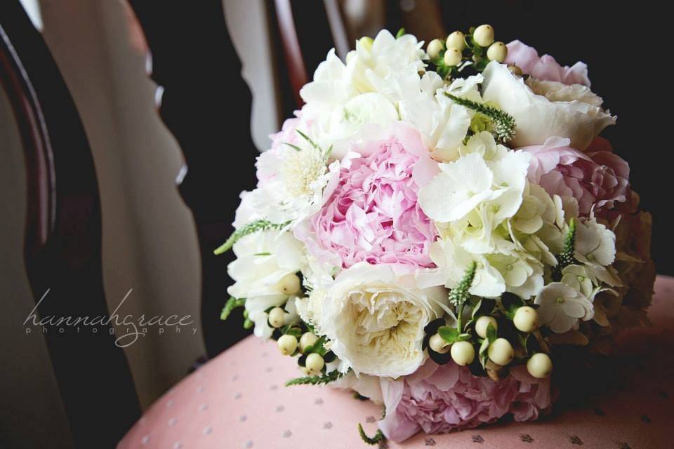 Floral centerpiece