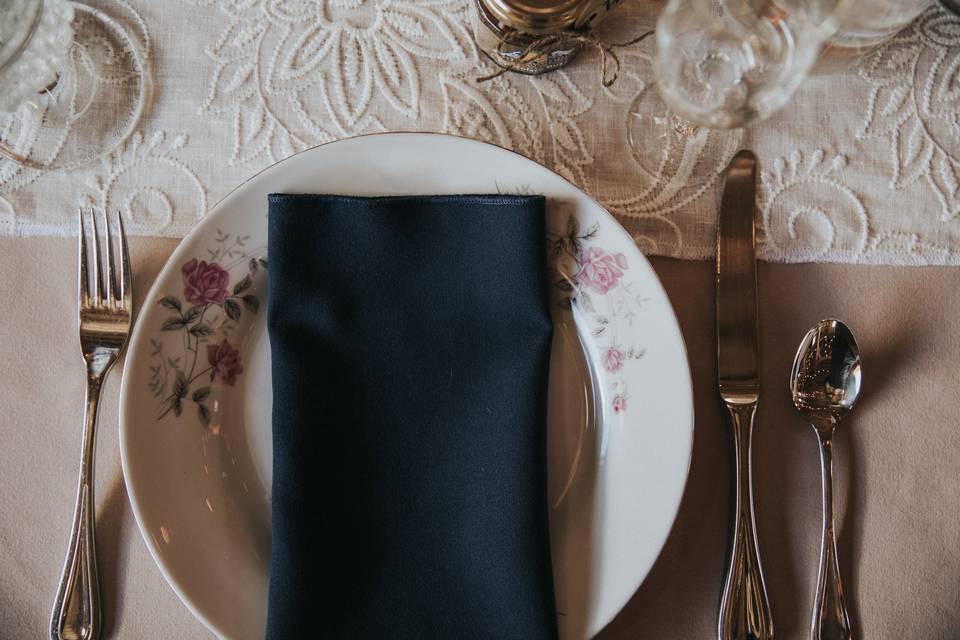 Dinner table | Shutterfreek Photography